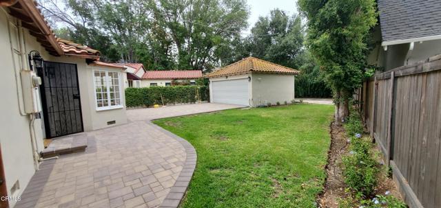 Building Photo - 838 Arden Rd