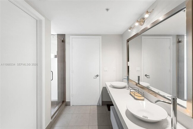 Building Photo - 92 SW 3rd St