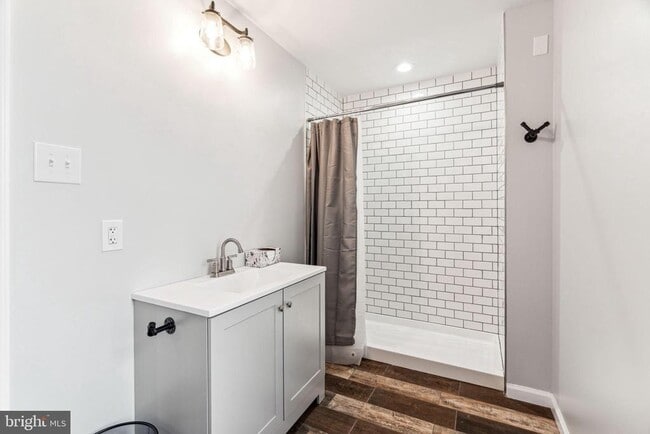 Building Photo - 625 Byberry Rd