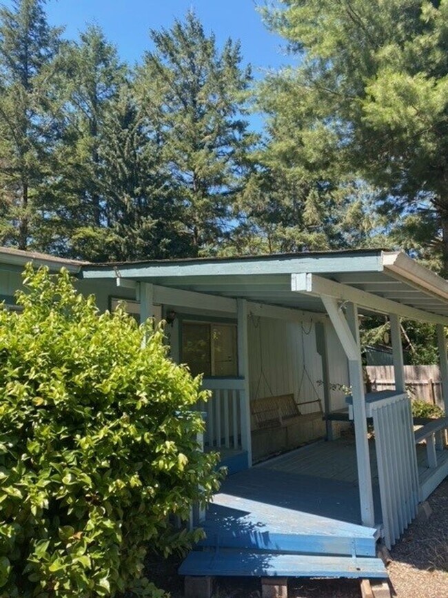 Primary Photo - Great house in Marcola!