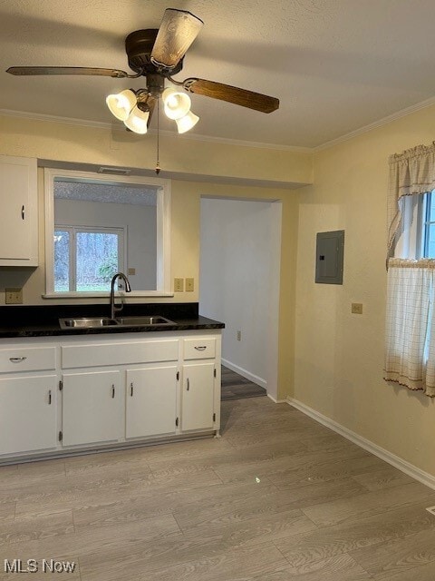 Building Photo - 121 Larchwood Dr