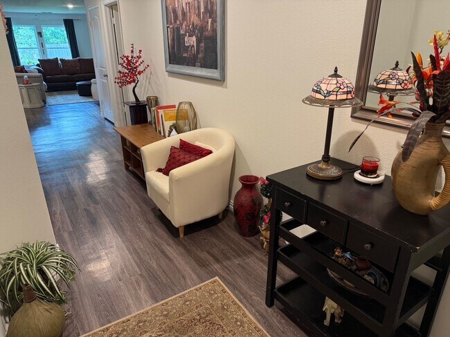 Building Photo - WEST SHERMAN 3/2/2 DESIRABLE AUSTIN LANDING NEIGHBORHOOD WITH COMMUNITY POOL!
