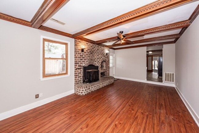 Building Photo - 4 Bedroom, 2.5 Bathroom Home on James Island