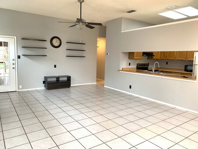Building Photo - Coming Soon! Hunters Chase