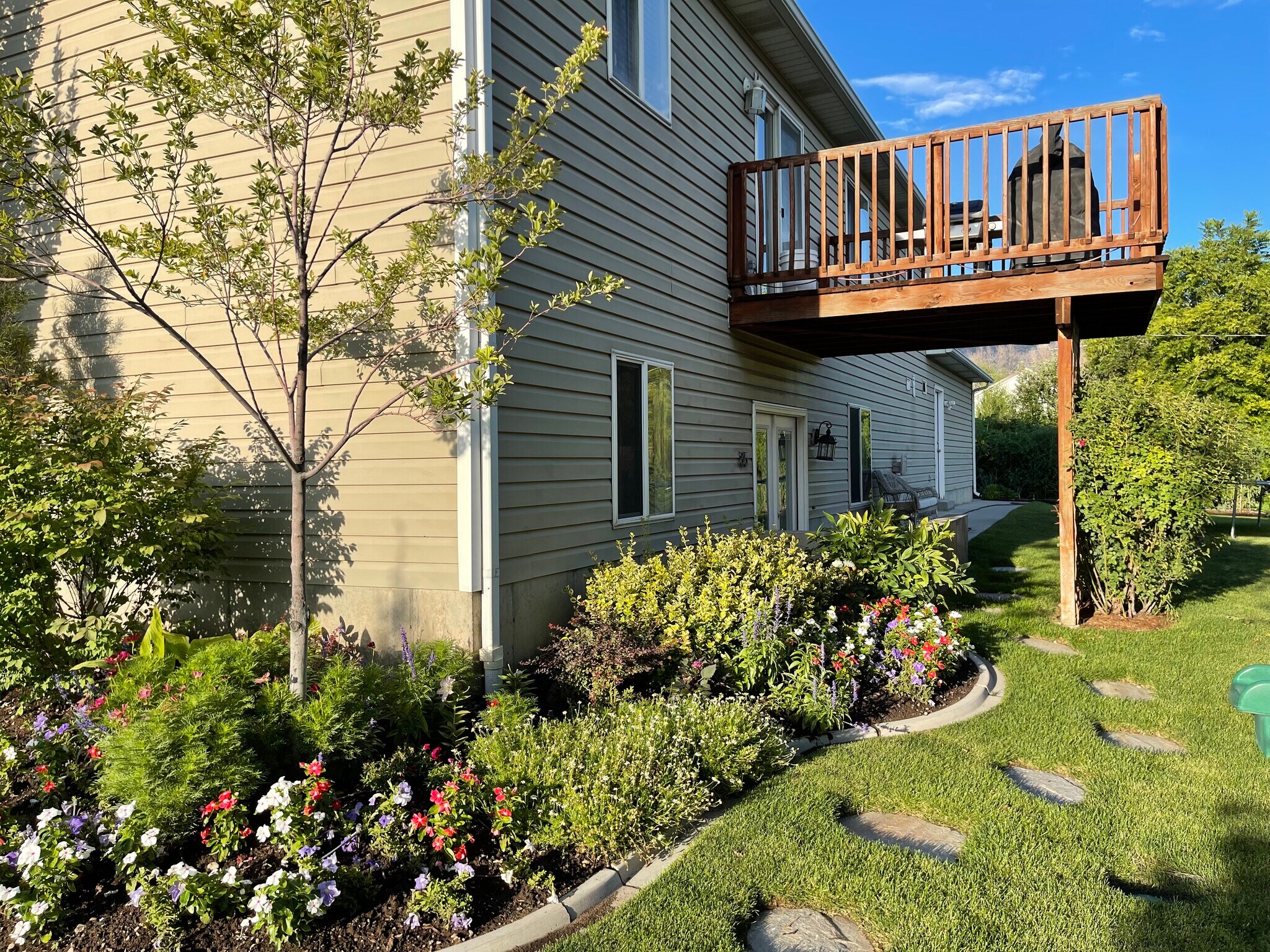 Building Photo - 85 W 1400 S