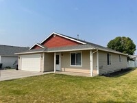 Building Photo - Spacious 1,520 Sq. Ft. Home with Open Floor Plan