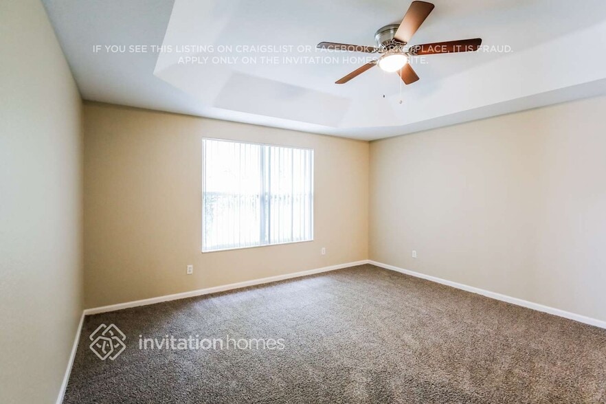 Building Photo - 5115 Crescent Moon Dr