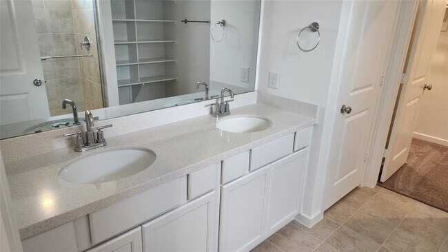Building Photo - 21642 Coronado Grn Dr