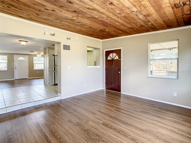 Building Photo - 5319 Drift Tide Dr