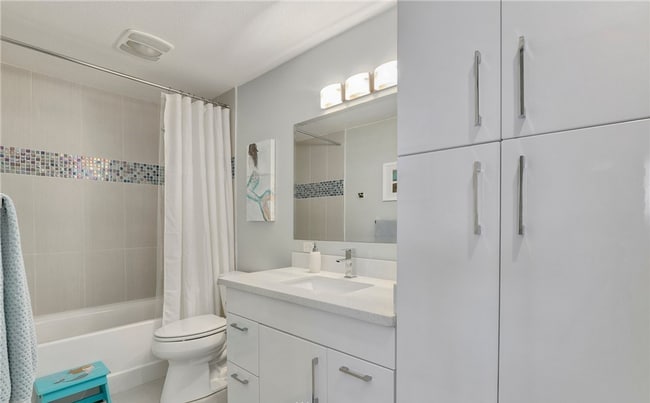 Building Photo - Beautifully Remodeled 4BR/2BA Home in Kirk...
