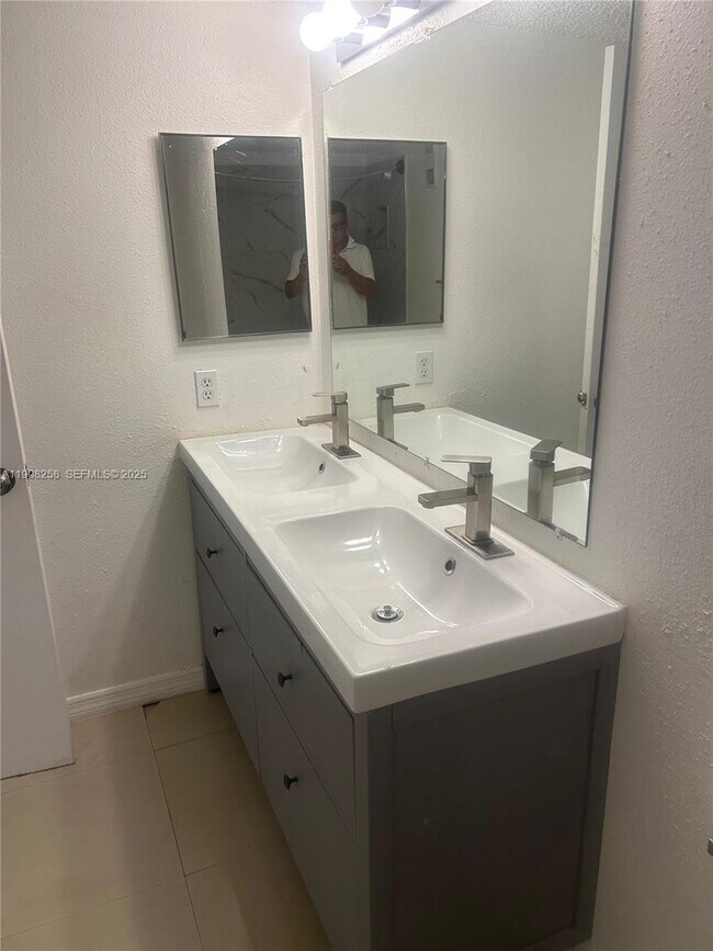 Building Photo - 3995 W McNab Rd