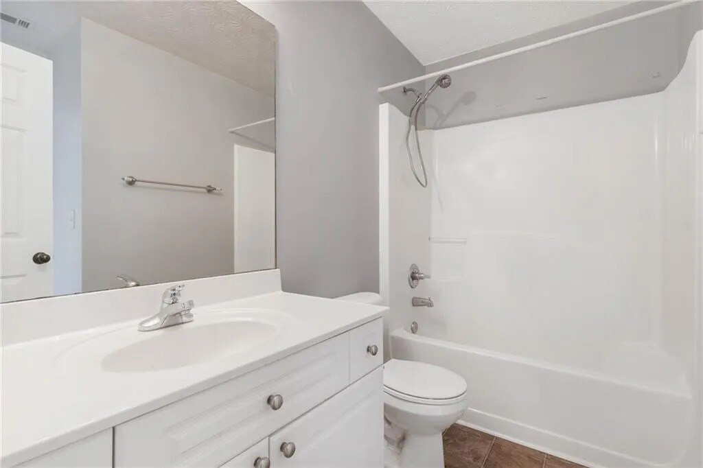 Building Photo - Room in Townhome on Hill Station Ct