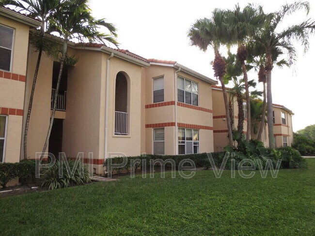 Building Photo - 3410 Pinewalk Dr N
