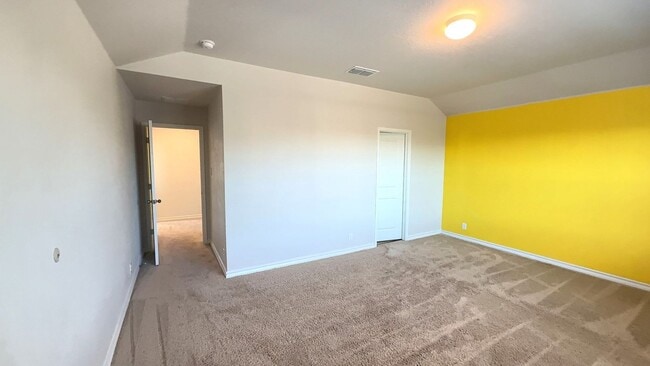 Building Photo - 935 Winged Scoter