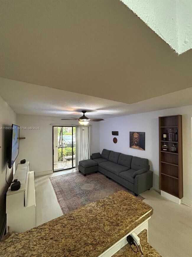 Building Photo - 15551 SW 104th Terrace