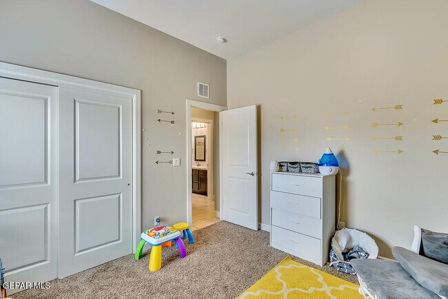 Building Photo - 14677 Rockbridge