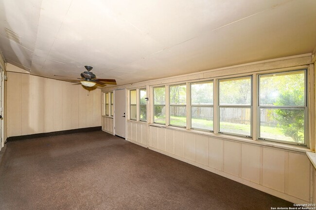 Building Photo - SPACIOUS 4-BEDROOM IN VALLEY FORGE