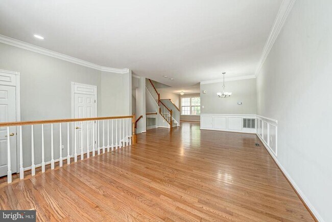 Building Photo - 43122 Forest Edge Square
