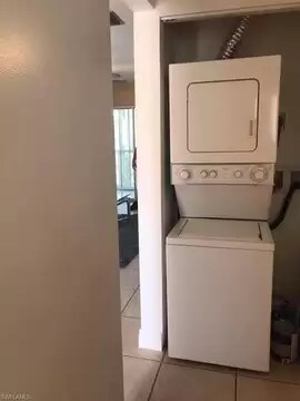 Building Photo - 8071 Country Rd