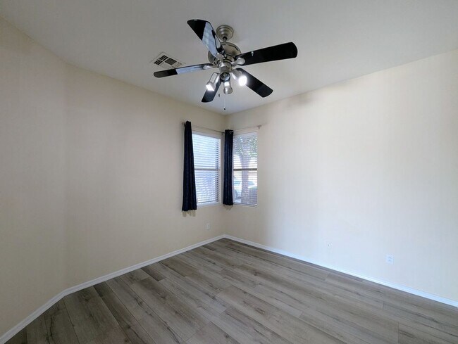 Building Photo - 16635 N 169th Ave