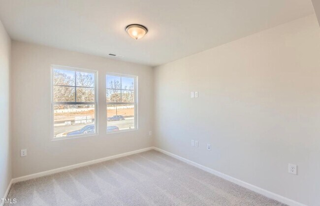 Building Photo - 137 S Finley Lndg Pkwy