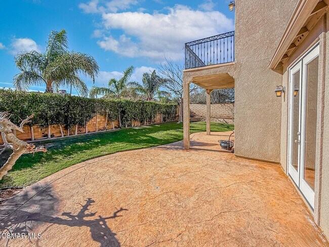 Building Photo - Beautiful Light and Bright Dos Vientos Home featuring 4 Bedrooms + 3 Bathrooms