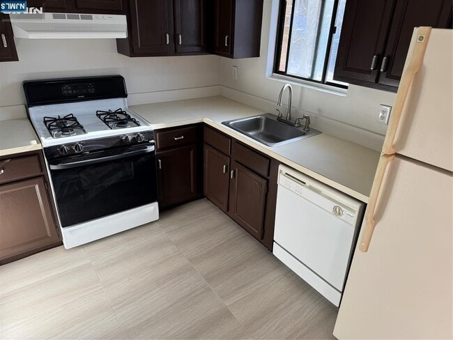 Building Photo - 107 Bellgrove Dr