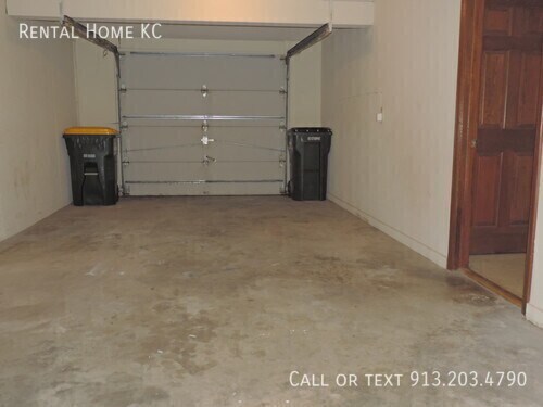 Building Photo - 5613 Riley-