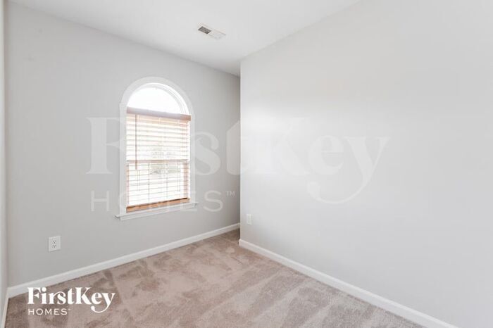 Building Photo - 6698 Knob Hill Ct
