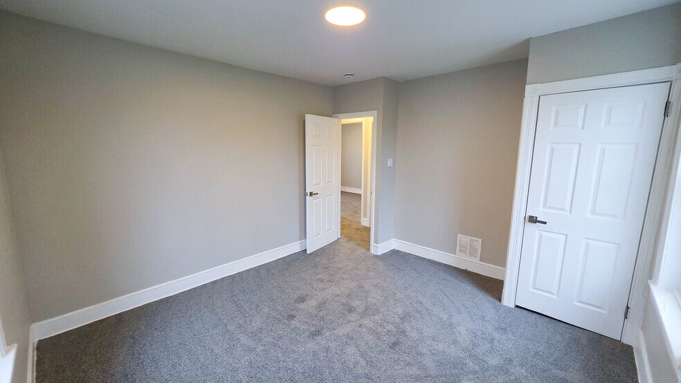 Building Photo - 1112 Elmwood Ave