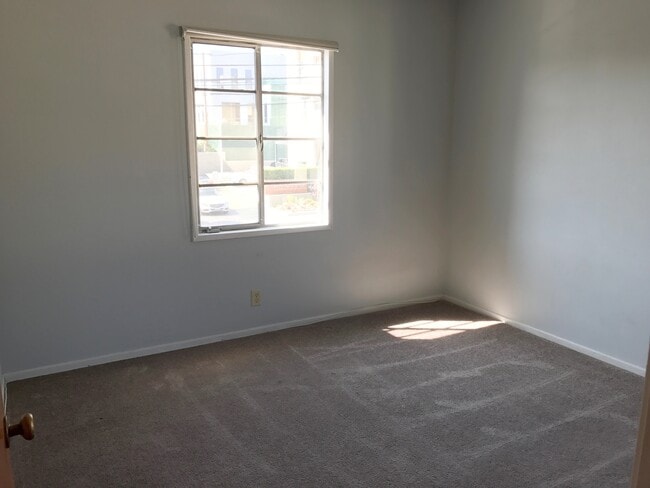 Bedroom 2 - 11330 Mississippi Ave