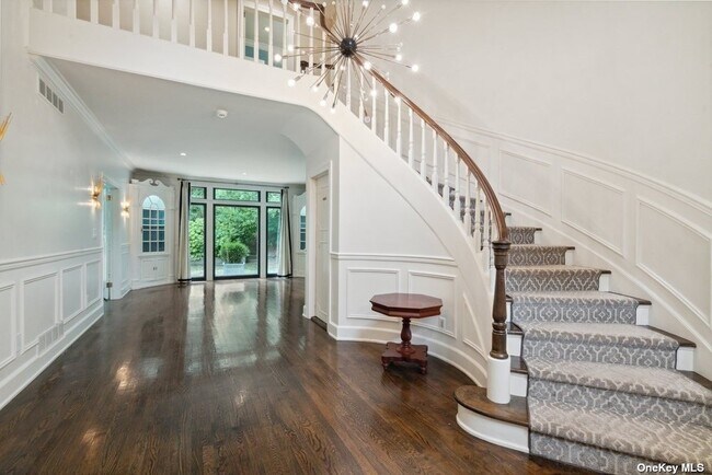 Building Photo - 157 Linden Ln