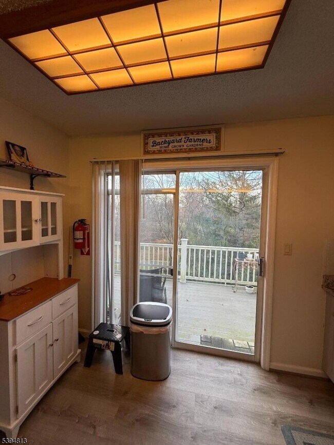 Building Photo - 1902 Bayley Ct