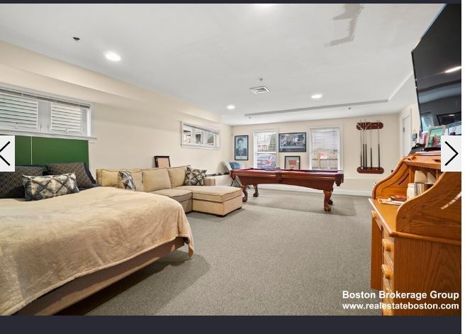 Building Photo - 8 Howell St