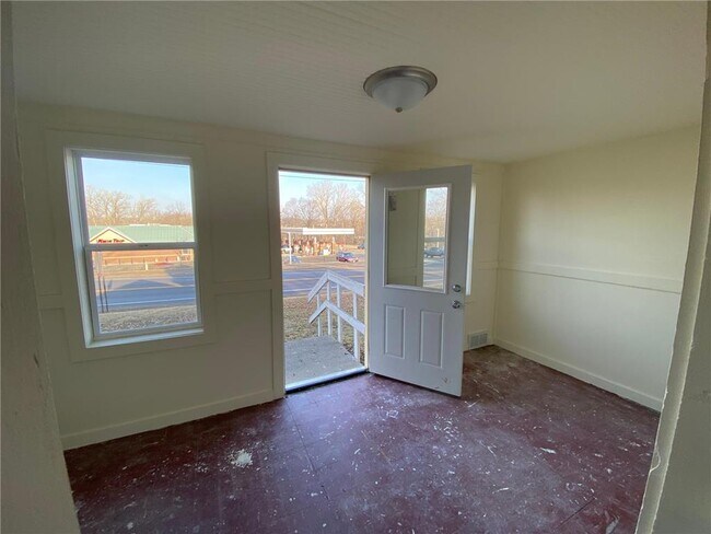 Building Photo - 8091 County Rd 50