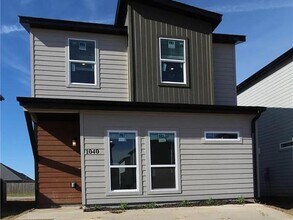 Building Photo - 1040 Boardwalk Ave