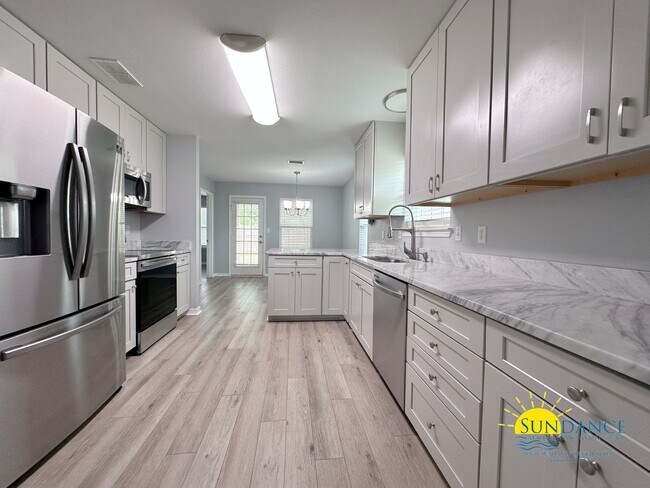 Building Photo - 3 Bedroom Home in Waterford Estates in Mar...