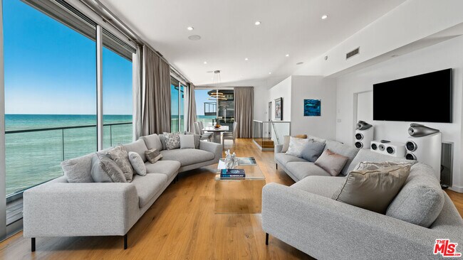 Building Photo - 26706 Latigo Shore Dr