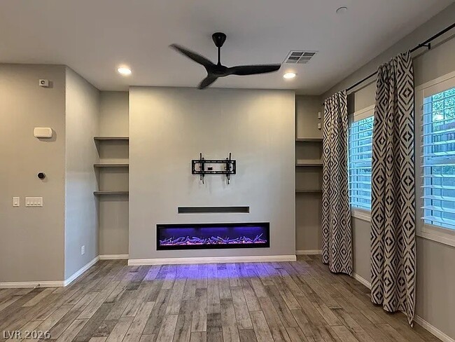 Building Photo - 5707 Garriga Dr