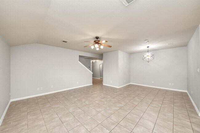 Building Photo - 19630 Beachy Ct