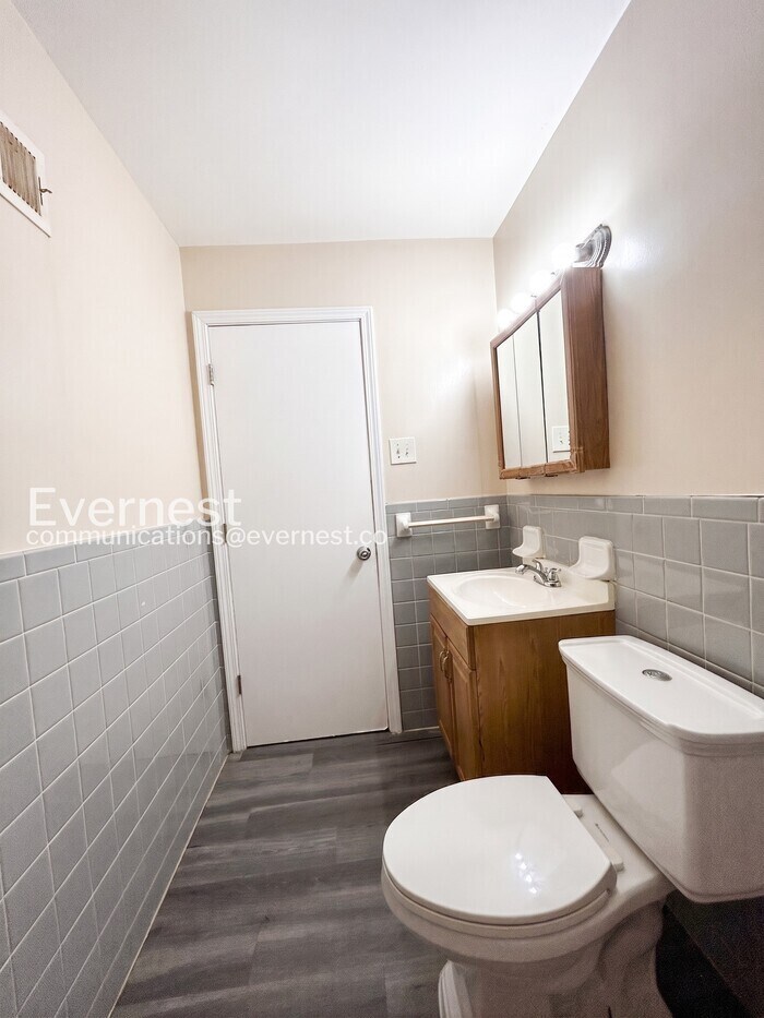 Building Photo - 4608 Barbara Dr