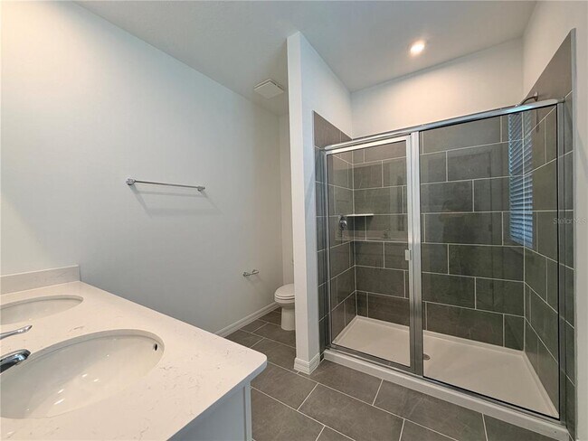 Building Photo - 449 Belmond Dr