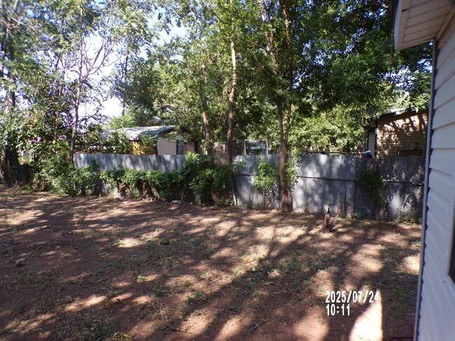Building Photo - Historic Lawton Home. Newly renovated. Eas...
