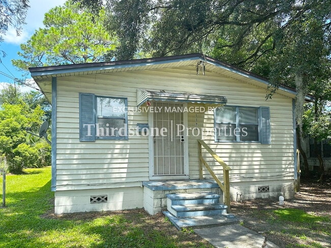 Primary Photo - 1173 W 27th St