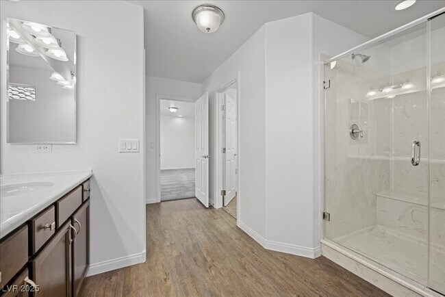 Building Photo - 9353 Grand Reve St