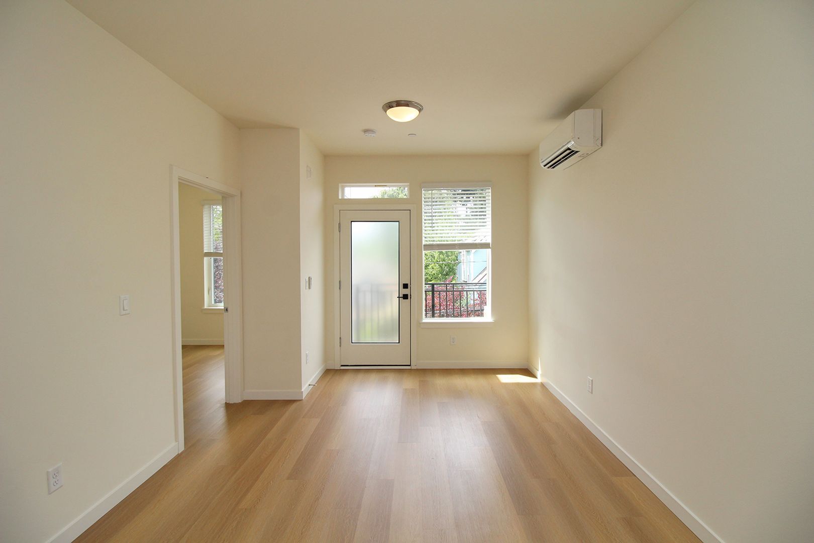 Building Photo - 1111 SE Tenino St