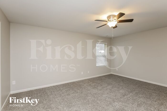 Building Photo - 840 Castilla Way