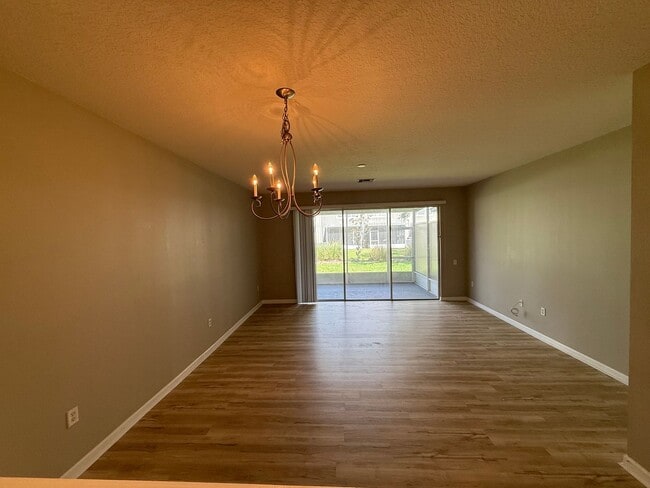 Building Photo - Beautiful home located inside gated commun...
