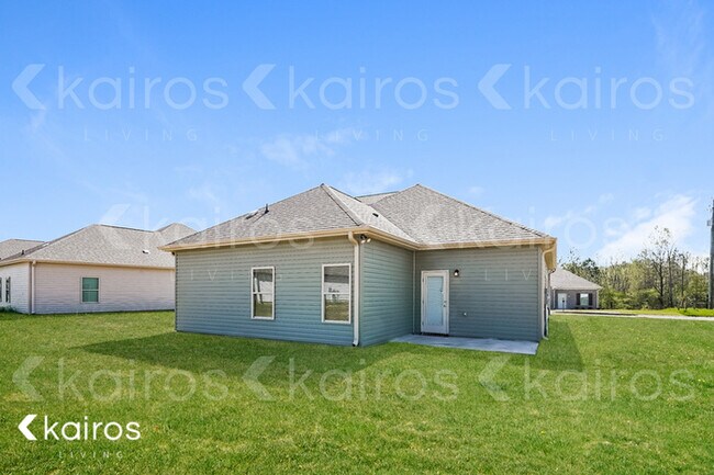 Building Photo - 180 White Oak Circle