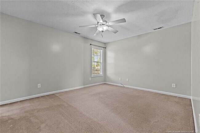 Building Photo - 1323 Shoshone Pl